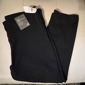 NWT Gapfit High-Rise Capri Legging